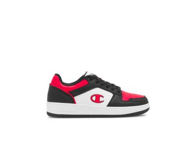 Comment choisir des baskets, sneakers et chaussures de sport enfant selon l’âge et la saison