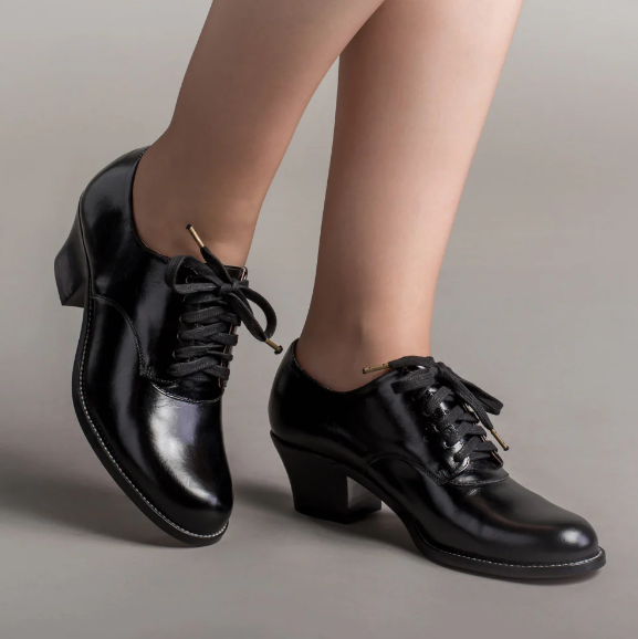 Chaussures Oxford pour femme de Мodora.fr Chaussures Oxford rétro pour femme de Мodora.fr