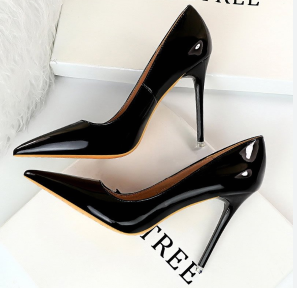 Chaussures élégantes à talons pour femme de Мodora.fr Chaussures élégantes à talons pour femme de Мodora.fr