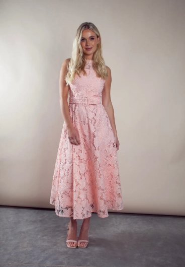 Robes en dentelle de Modora.fr