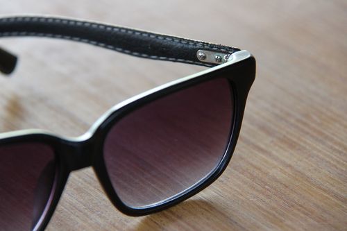 Lunettes de soleil femme Guess 1