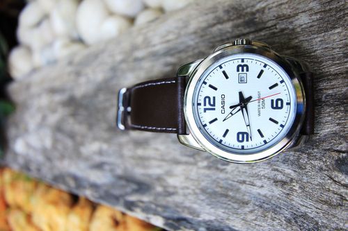 Montres homme de marque pas cher 3